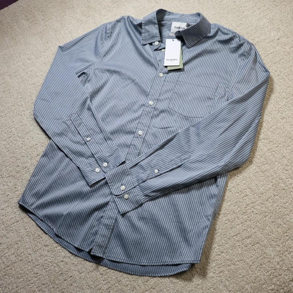 Goodfellow & Co. men's Blue & White Long Sleeve Button Down Shirt